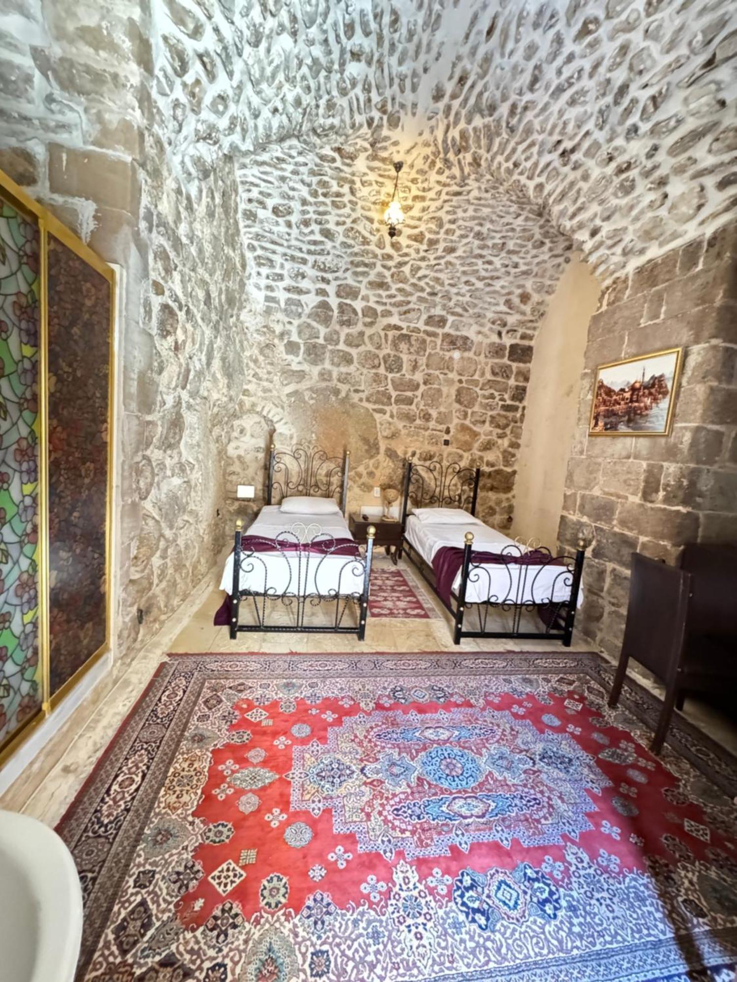 Maristan Tarihi Konak Mardin Exterior photo